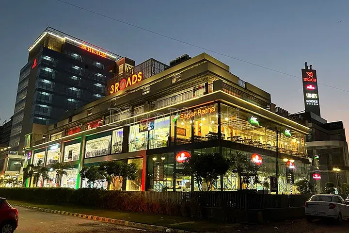 3 Roads, Sector 70, Gurugram